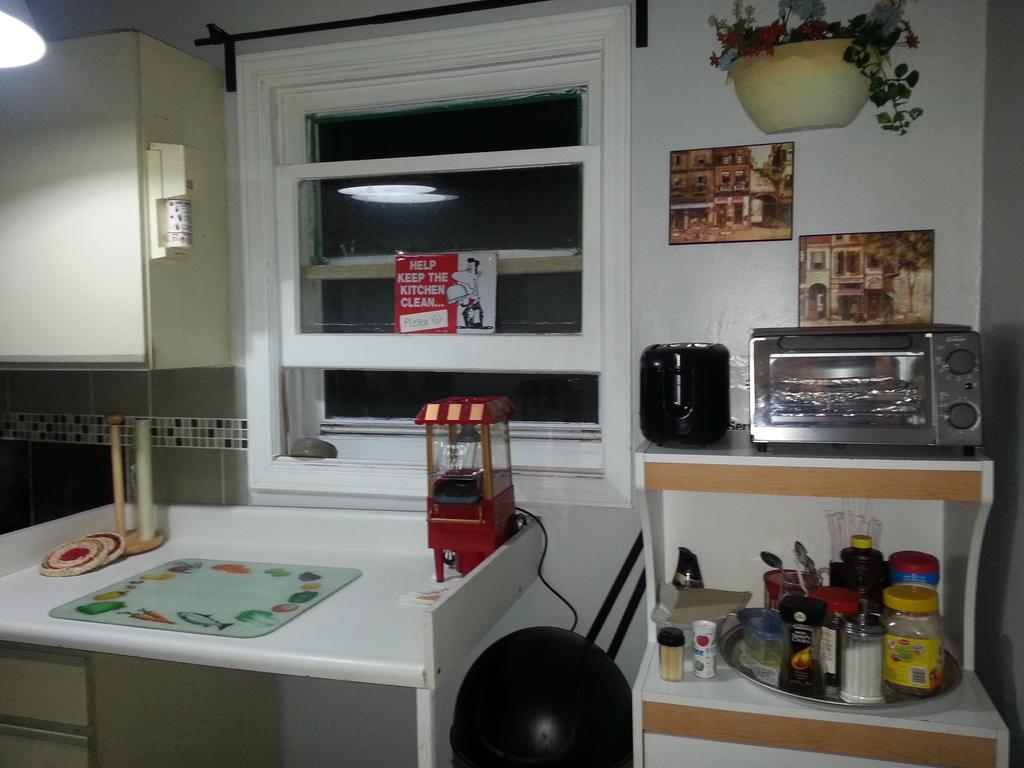 Hamilton West Lodge Екстериор снимка